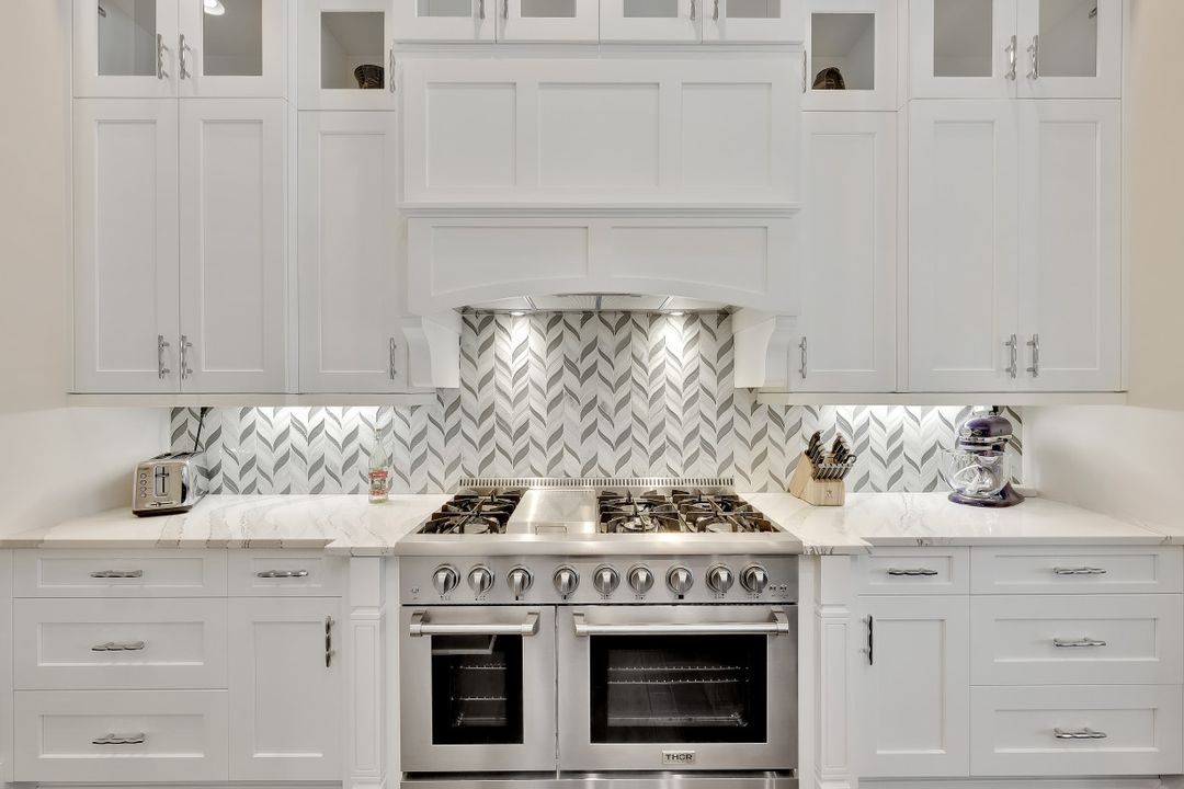 135 SW 50th St, Cape Coral, FL 33914