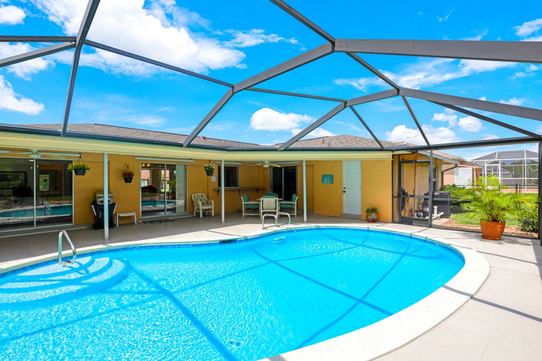 206 SE 45th St, Cape Coral, FL 33904