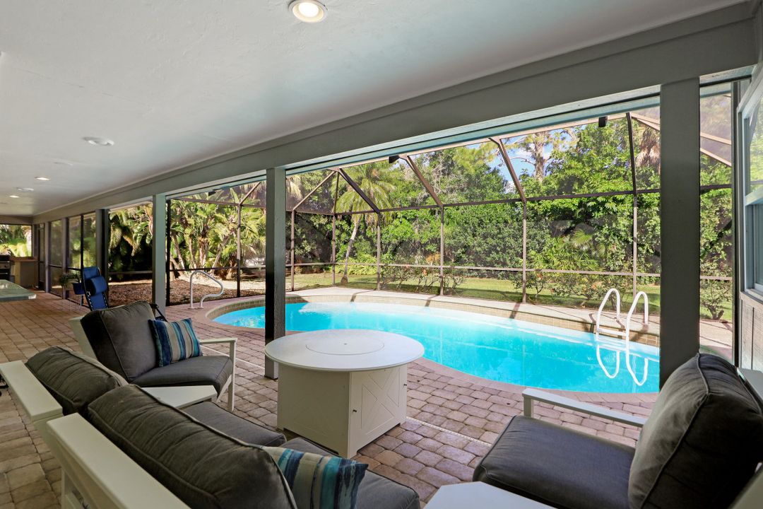 16568 Bear Cub Ct, Fort Myers, FL 33908