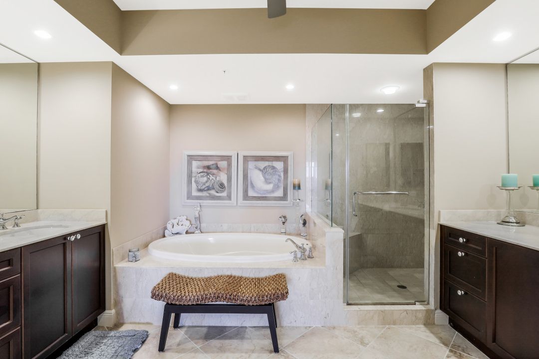 1050 Borghese Ln #303, Naples, FL 34114