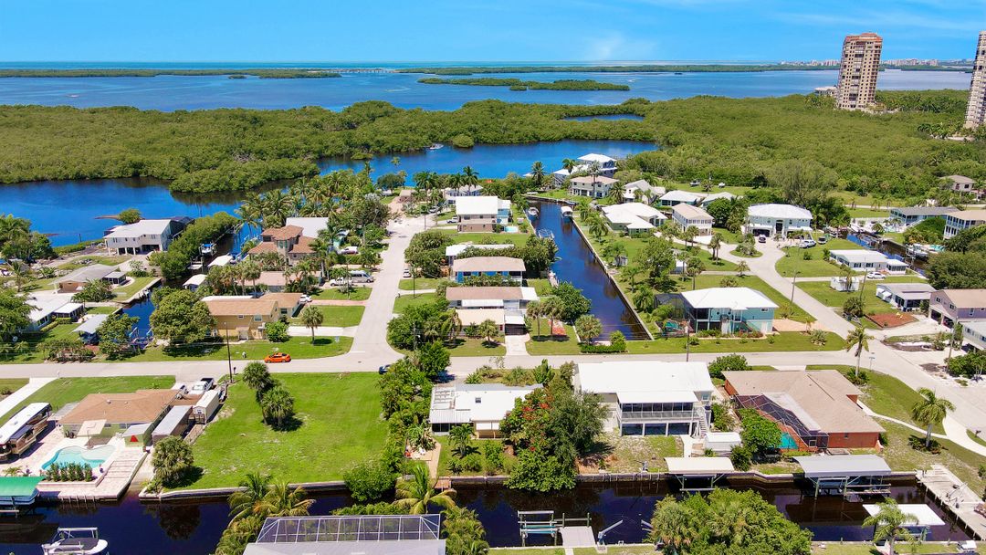 24544 Kingfish St, Bonita Springs, FL 34134