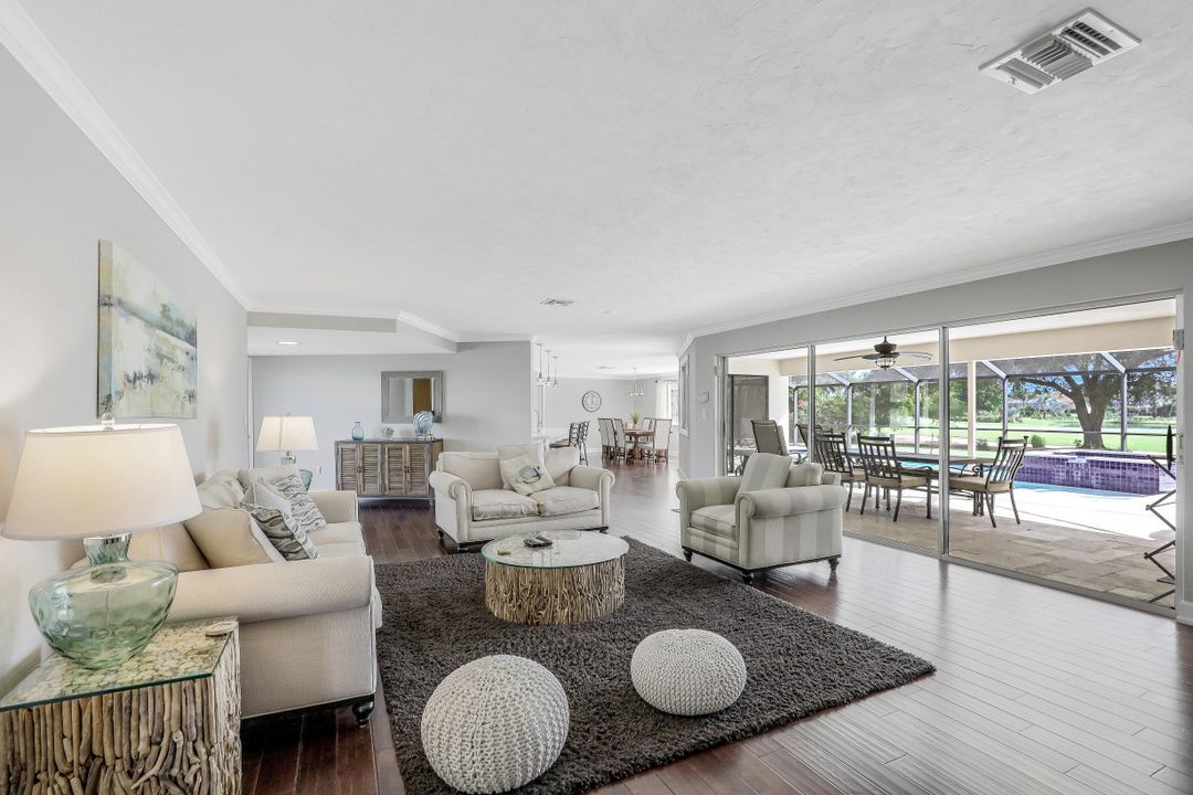 216 Shadowridge Ct, Marco Island, FL 34145