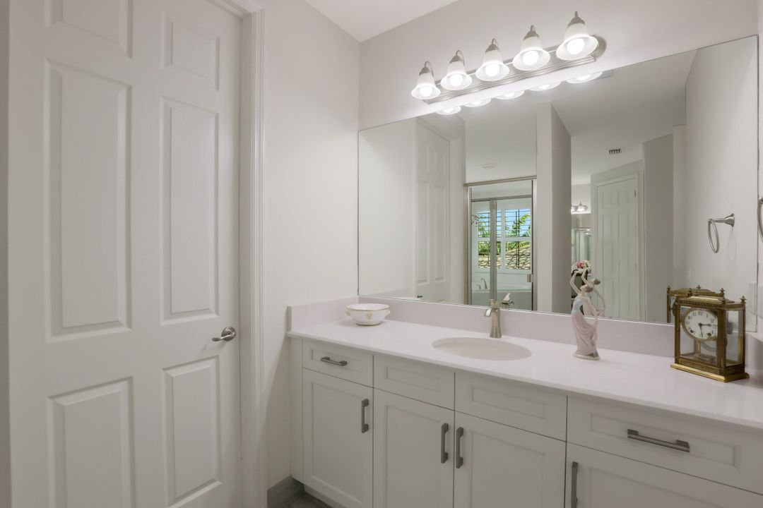 13840 Luna Dr, Naples, FL 34109