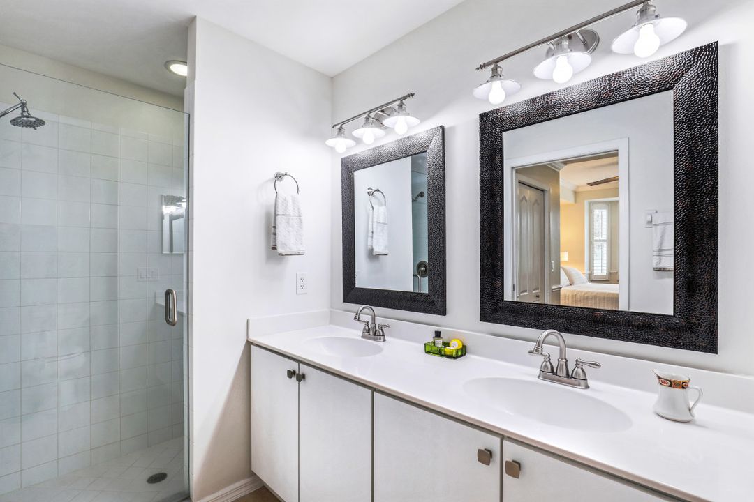 2870 Cypress Trace Cir #1713, Naples, FL 34102