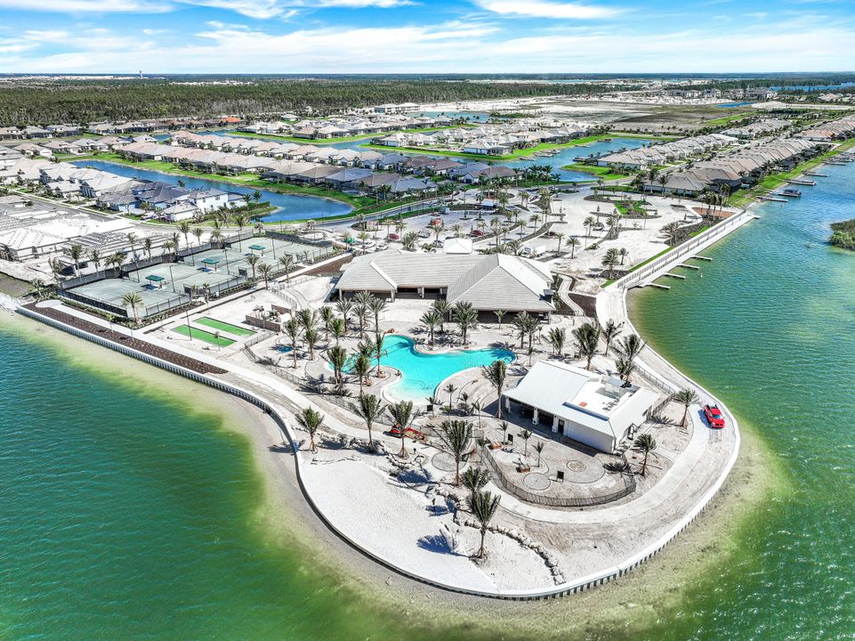 17497 Aquila Ct, Fort Myers, FL 33913