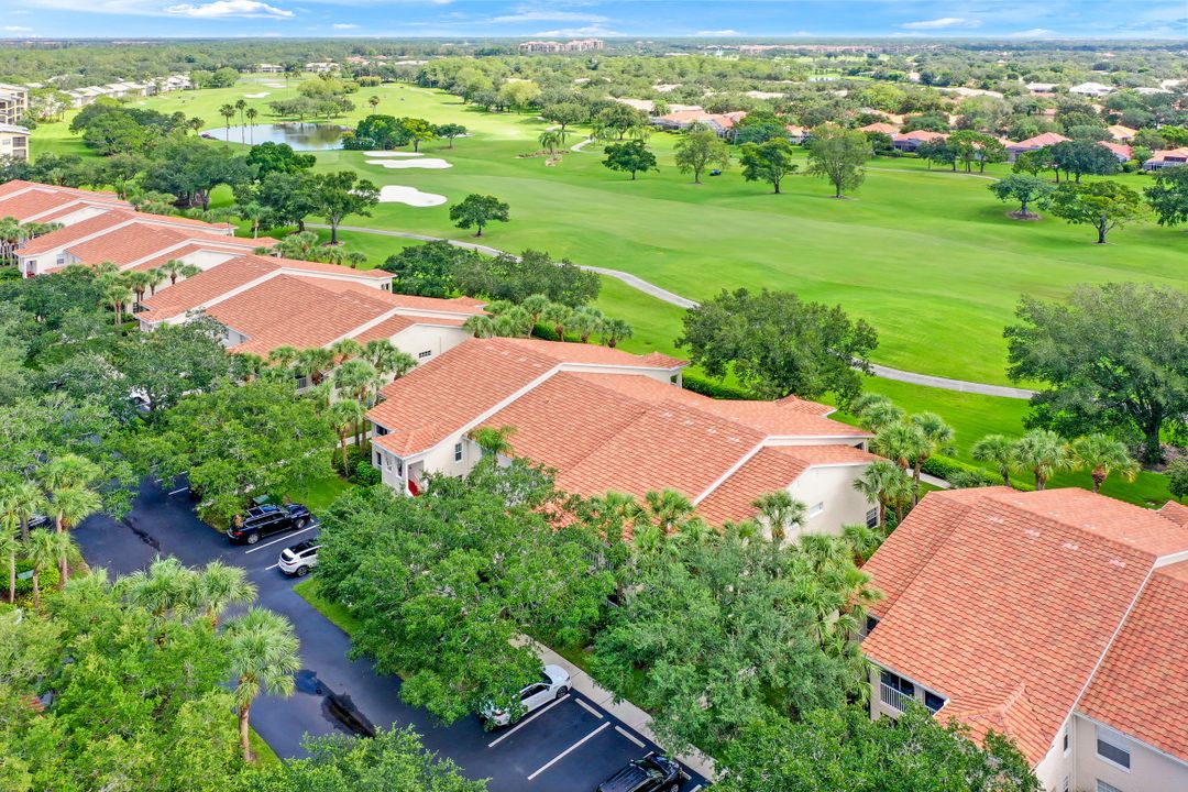 104 Tuscana Ct #805, Naples, FL 34119