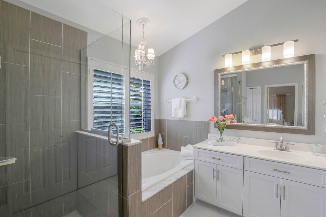 7008 Burnt Sienna Cir, Naples, FL 34109