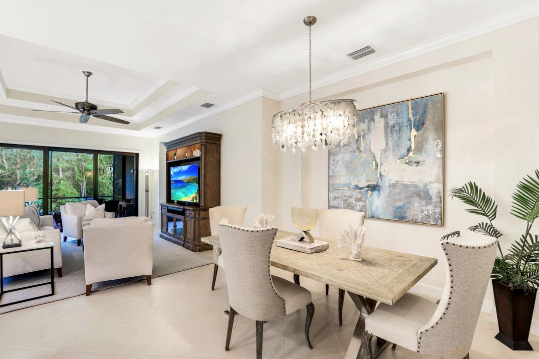 9345 Isla Bella Cir, Bonita Springs, FL 34135