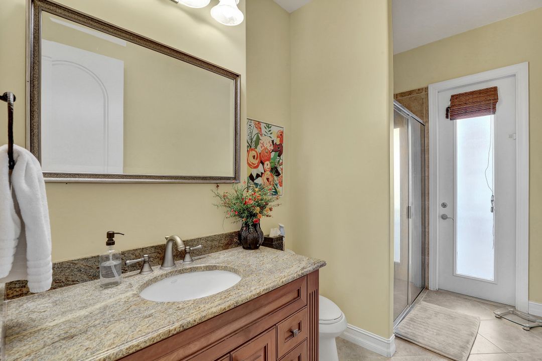 138 S Bahama Ave, Marco Island, FL 34145