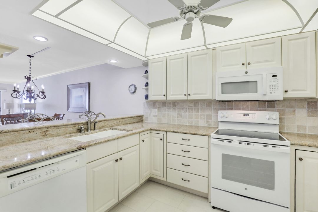 25870 Hickory Blvd #805, Bonita Springs, FL 34134