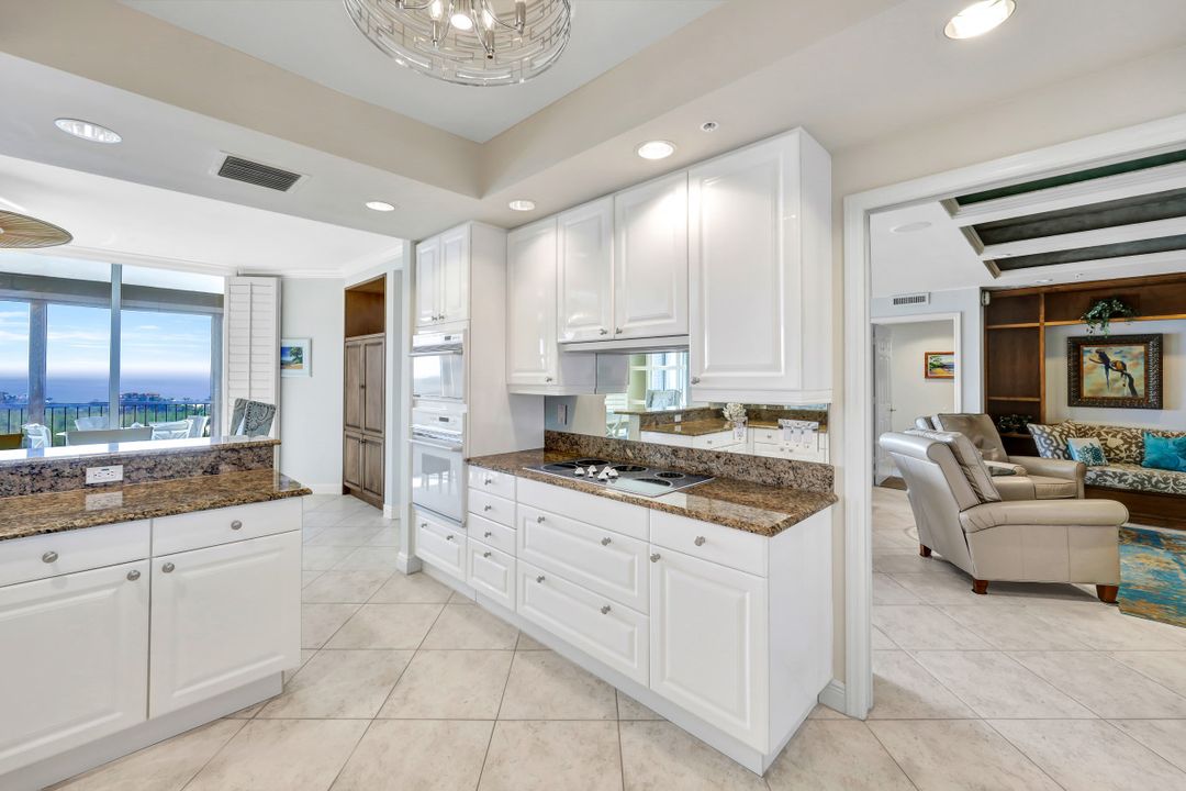 8960 Bay Colony Dr #1202, Naples, FL 34108