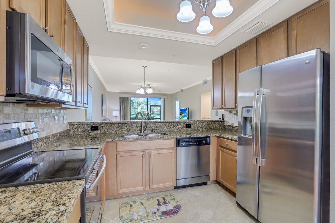 9528 Avellino Way #2515, Naples, FL 34113