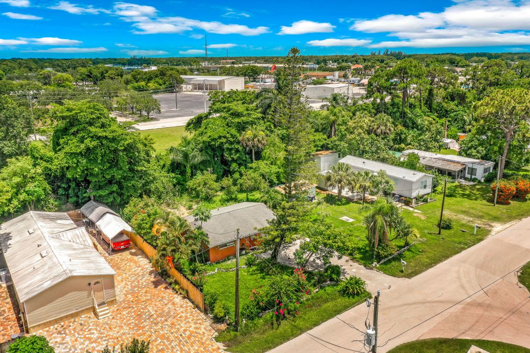 27767 New York St, Bonita Springs, FL 34135