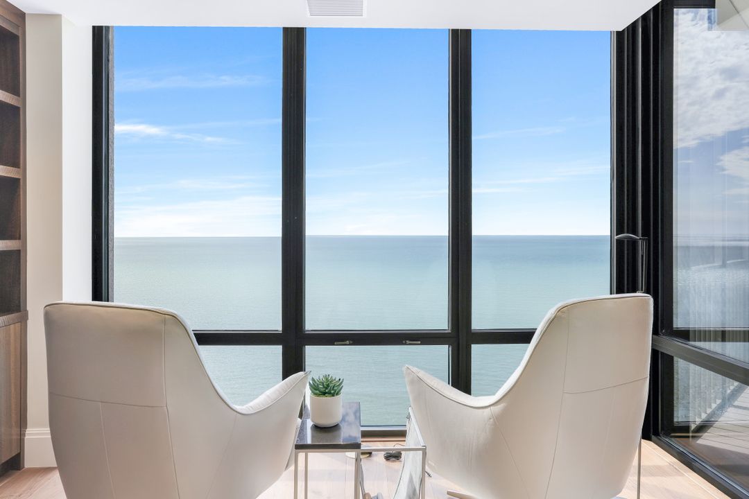 4951 Gulf Shore Blvd N #PH-402, Naples, FL 34103