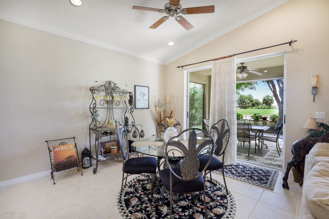 2124 Par Dr, Naples, FL 34120