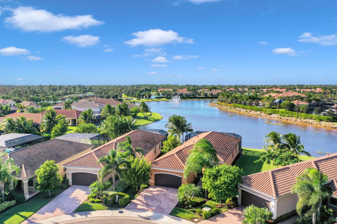 3533 Sungari Ct, Naples, FL 34119