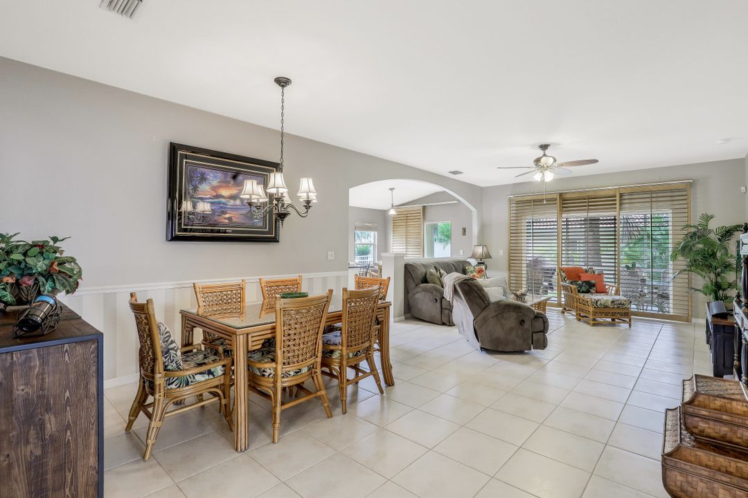 7927 Wexford Dr, Naples, FL 34104