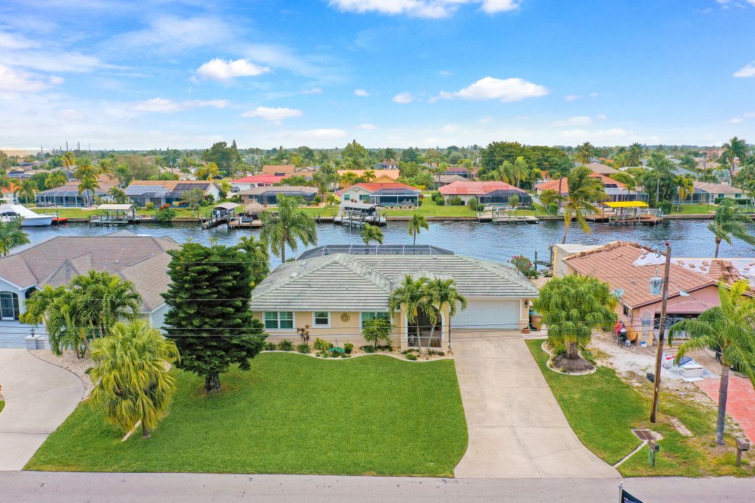 2019 SE 28th Terrace, Cape Coral, FL 33904