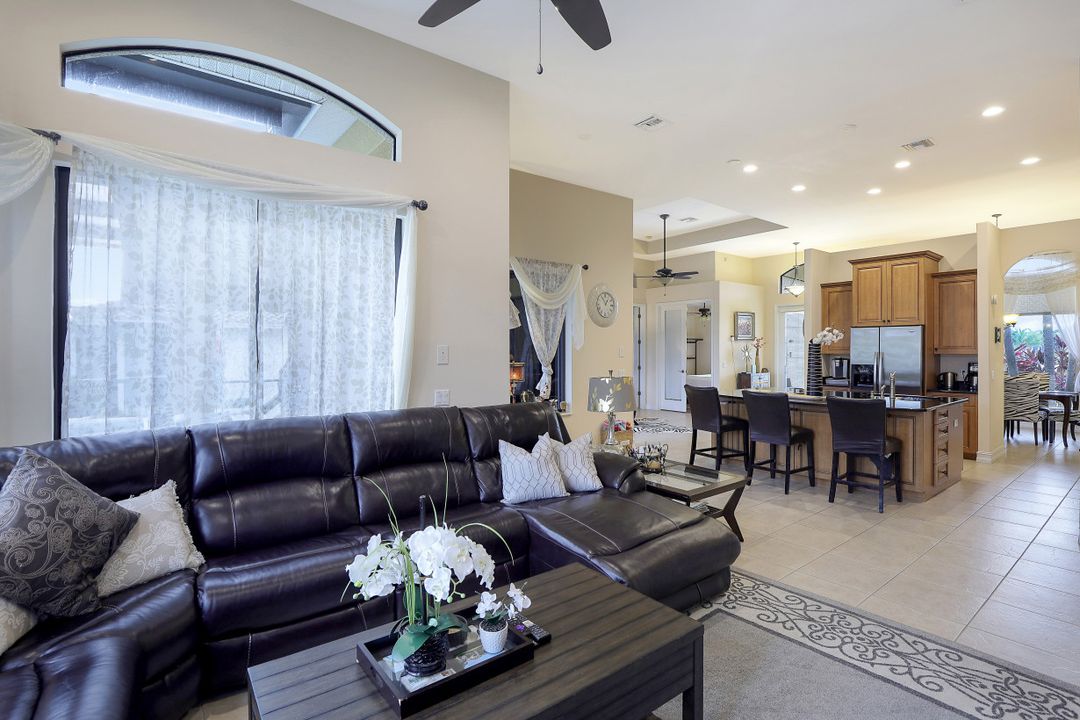 748 Milan Ct, Marco Island, FL 34145