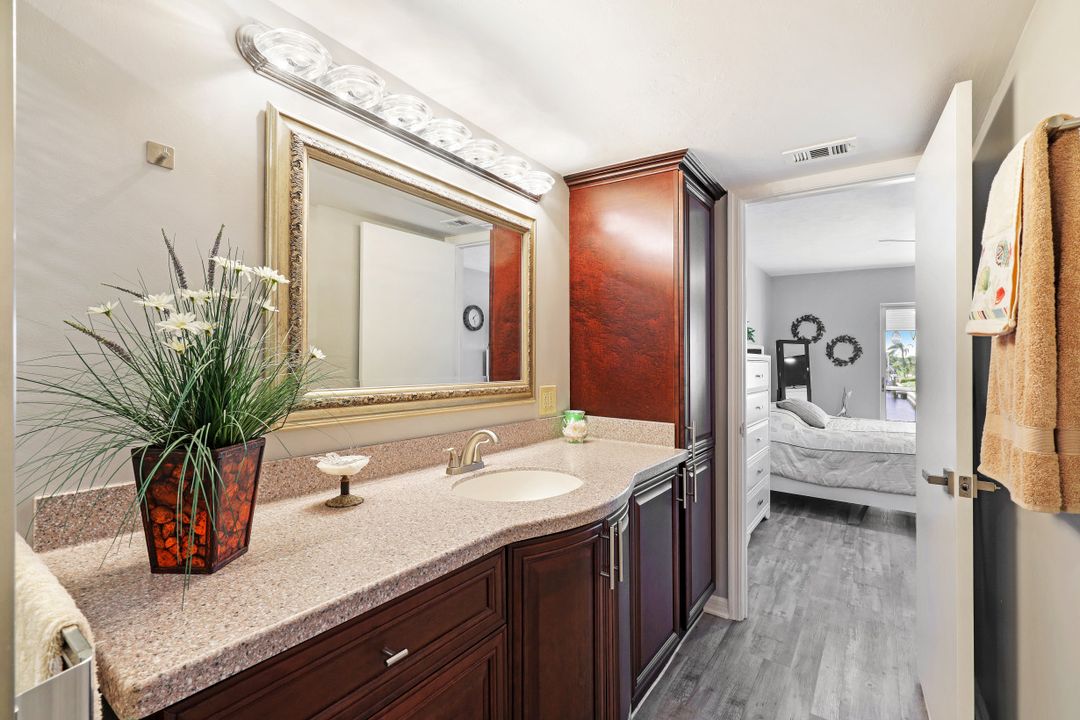 830 SW 48th Terrace, Cape Coral, FL 33914