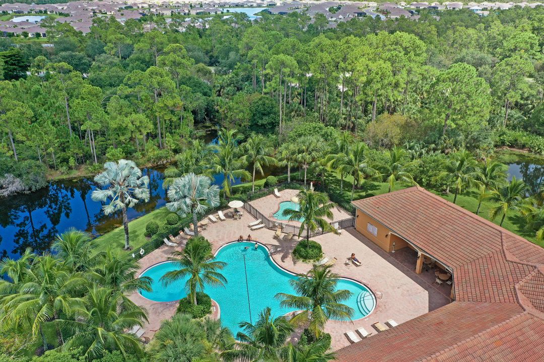 2517 Caslotti Way, Cape Coral, FL 33909