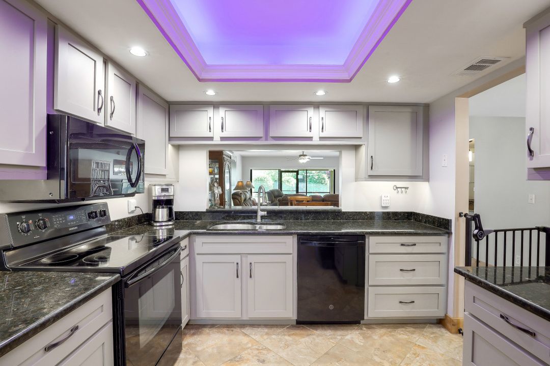 1782 Imperial Golf Course Blvd #c-104, Naples, FL 34110