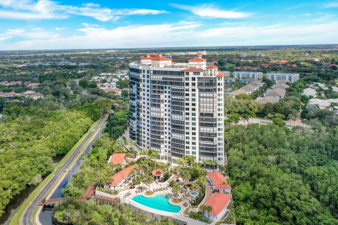 7575 Pelican Bay Blvd #1705, Naples, FL 34108