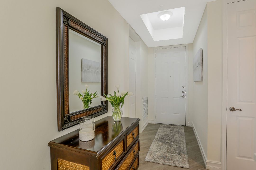 400 Flagship Dr #401, Naples, FL 34108