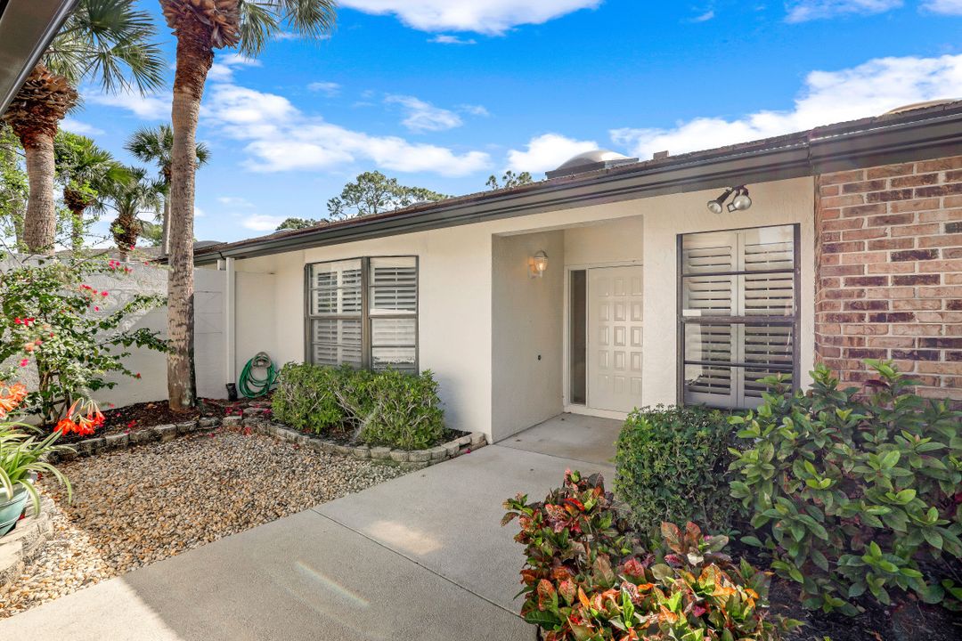 178 Cypress View Dr #C-34, Naples, FL 34113