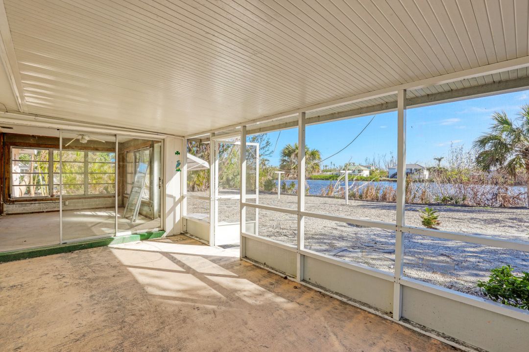 1977 Roseate Ln, Sanibel, FL 33957