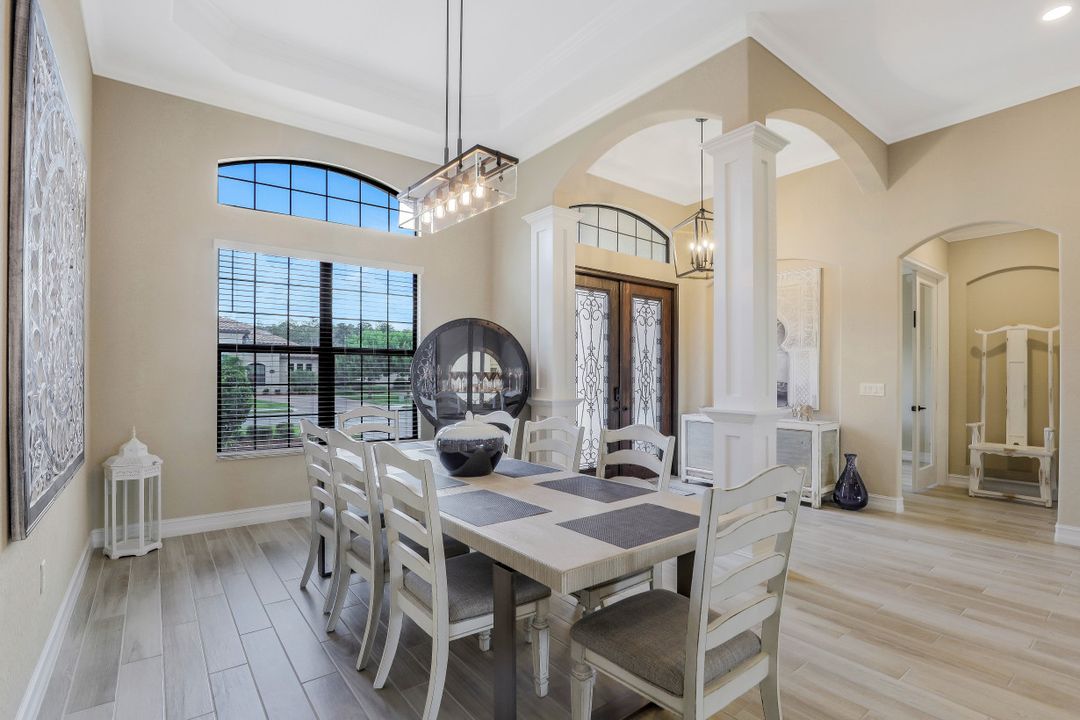 28770 Cavan Ct, Bonita Springs, FL 34135