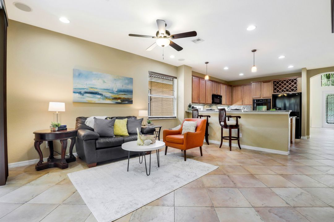 8330 Sumner Ave, Fort Myers, FL 33908