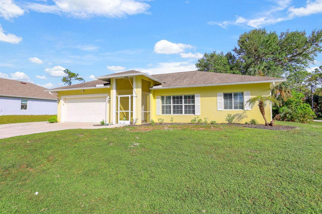12025 River View Dr, Bonita Springs, FL 34135