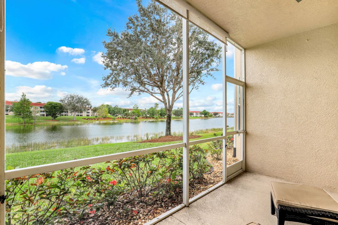 2870 Cypress Trace Cir #1713, Naples, FL 34102