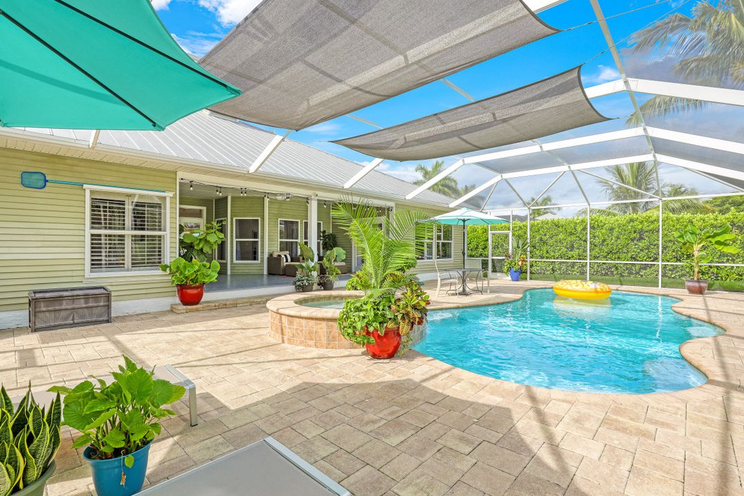 15663 Caloosa Creek Cir, Fort Myers, FL 33908