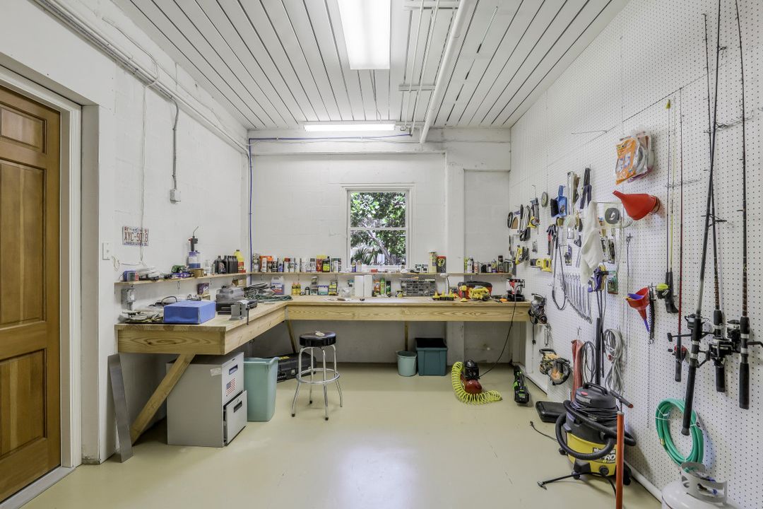 320 Wild Orchid Ln, Marco Island, FL 34145