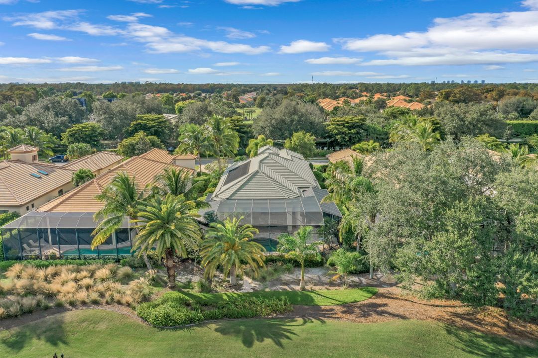 28618 La Caille Drive, Naples, FL 34119