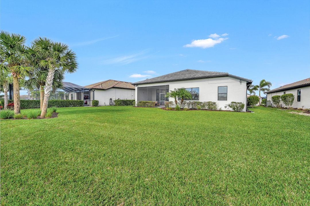 17444 Newberry Ln, Estero, FL 33928