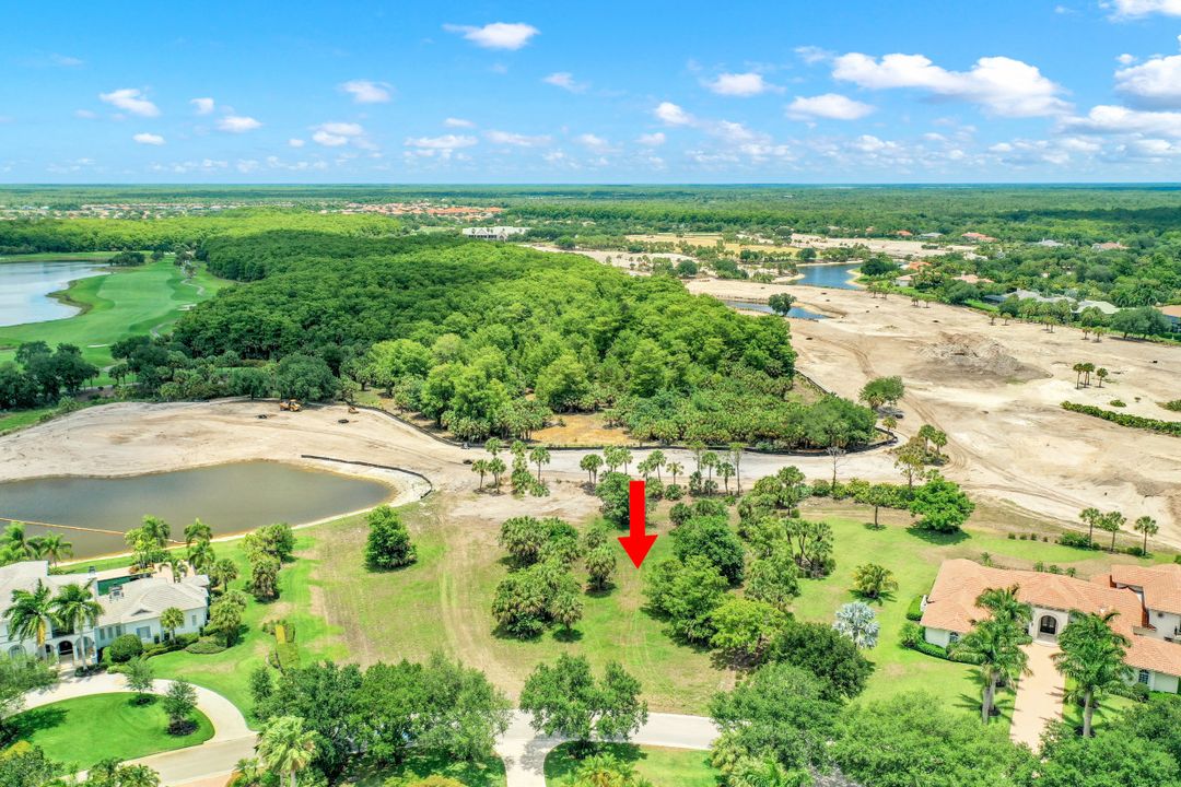 11429 Golden Eagle Ct, Naples, FL 34120