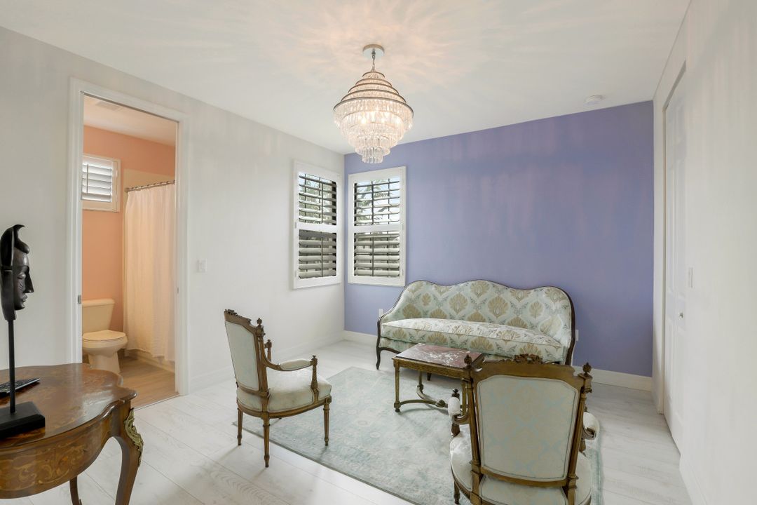 13840 Luna Dr, Naples, FL 34109