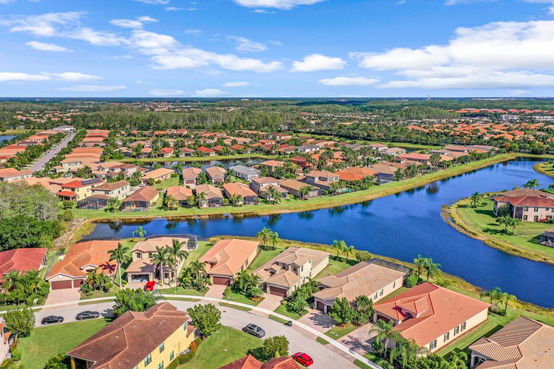 11520 Stonecreek Cir, Fort Myers, FL 33913