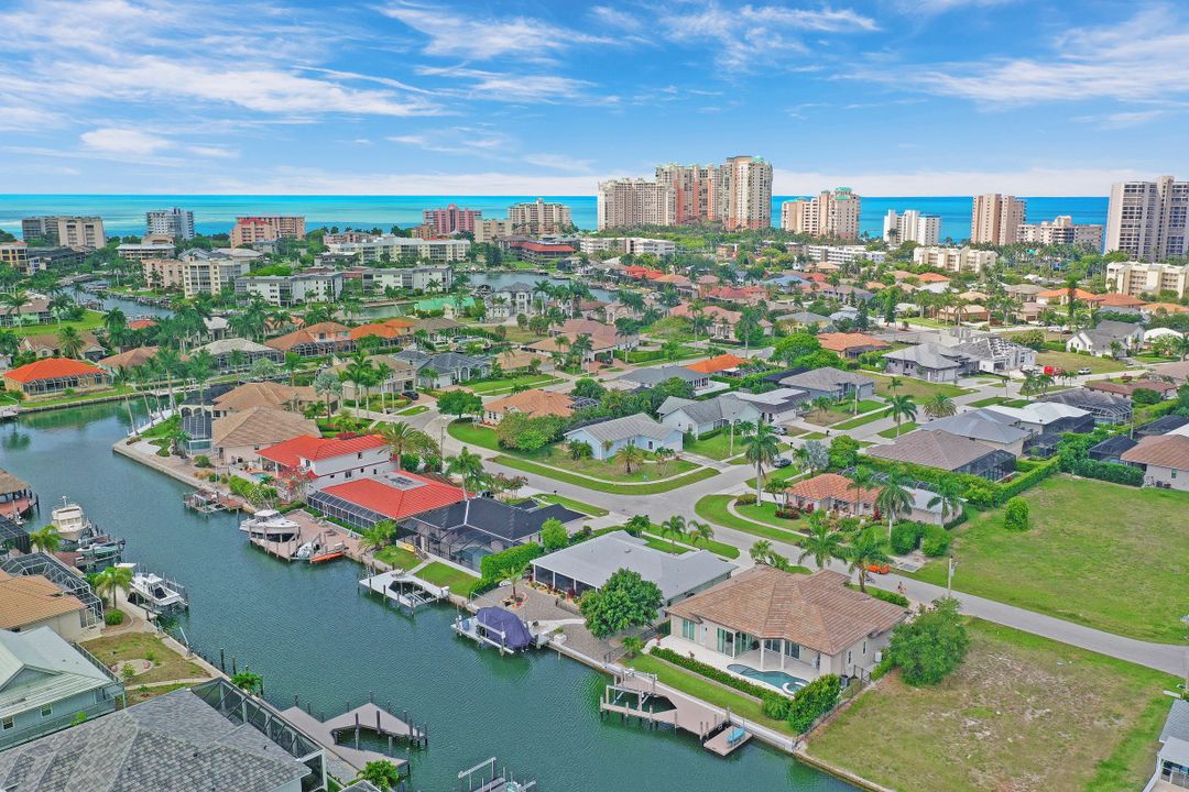 767 Amber Dr, Marco Island, FL 34145