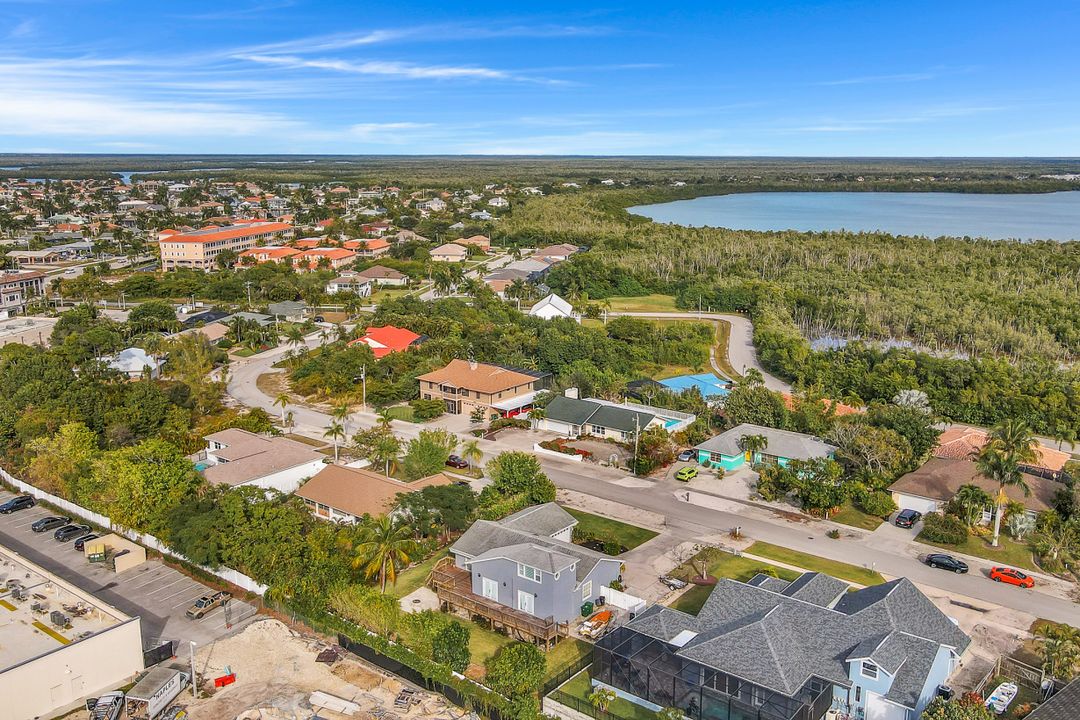 1836 Dogwood Dr, Marco Island, FL 34145