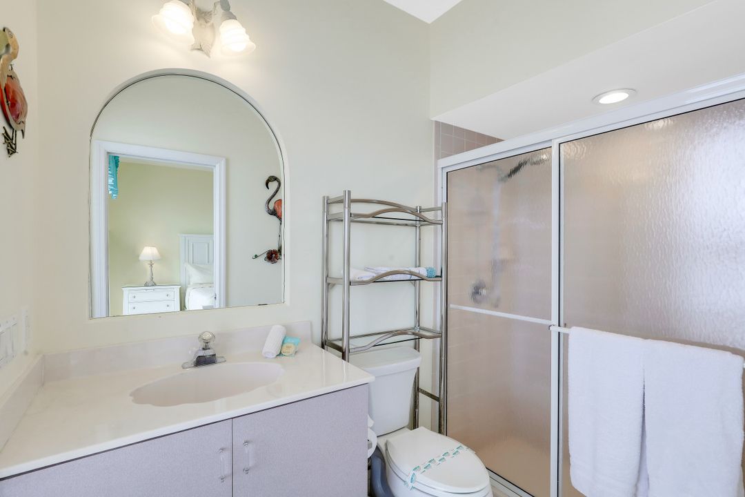 101 Landmark St, Marco Island, FL 34145