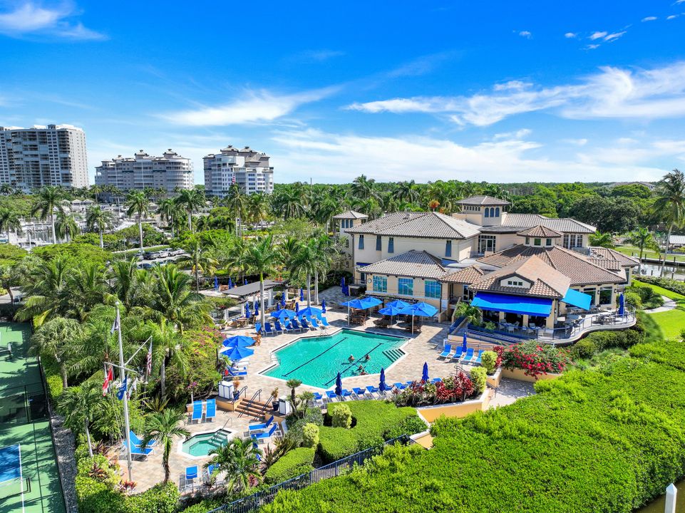 435 Dockside Dr #PH-02, Naples, FL 34110