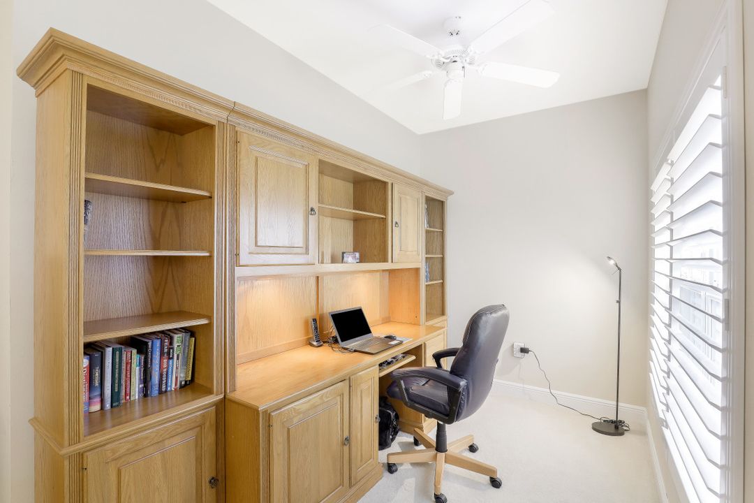 5230 Birmingham Dr #101, Naples, FL 34110