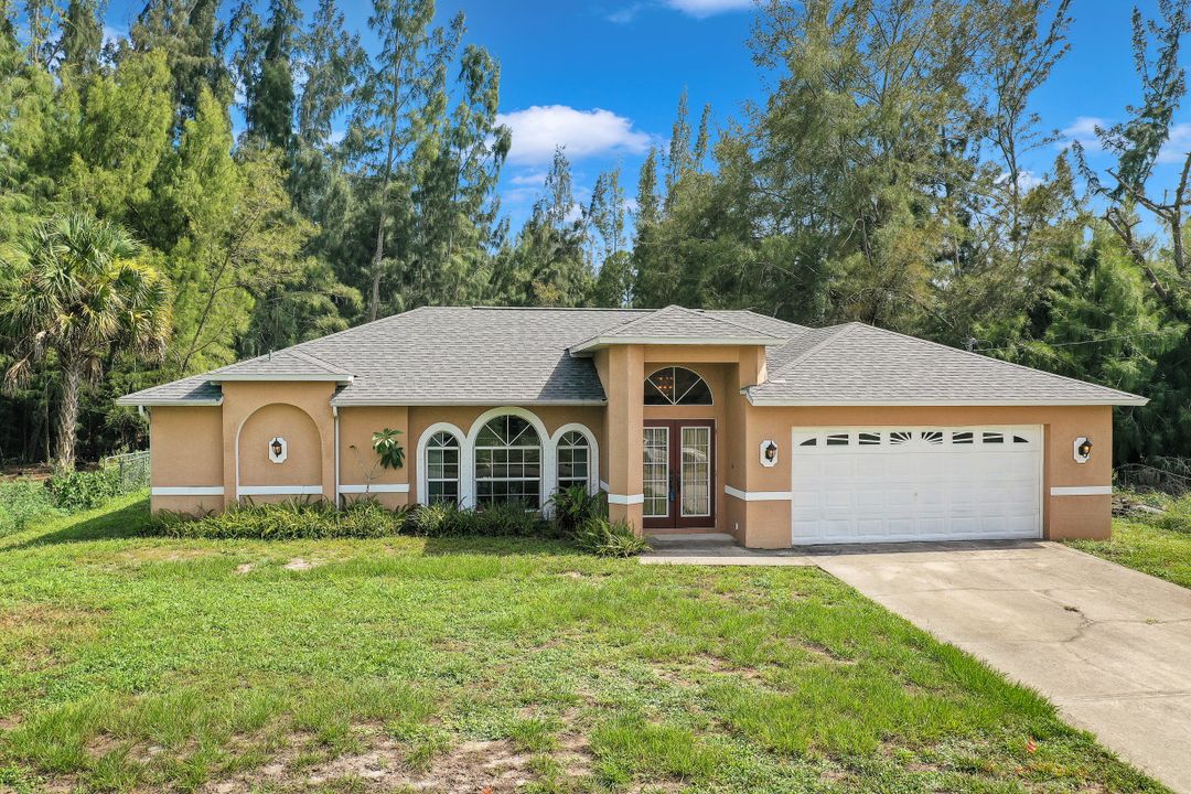 2254 SW 4th St, Cape Coral, FL 33991