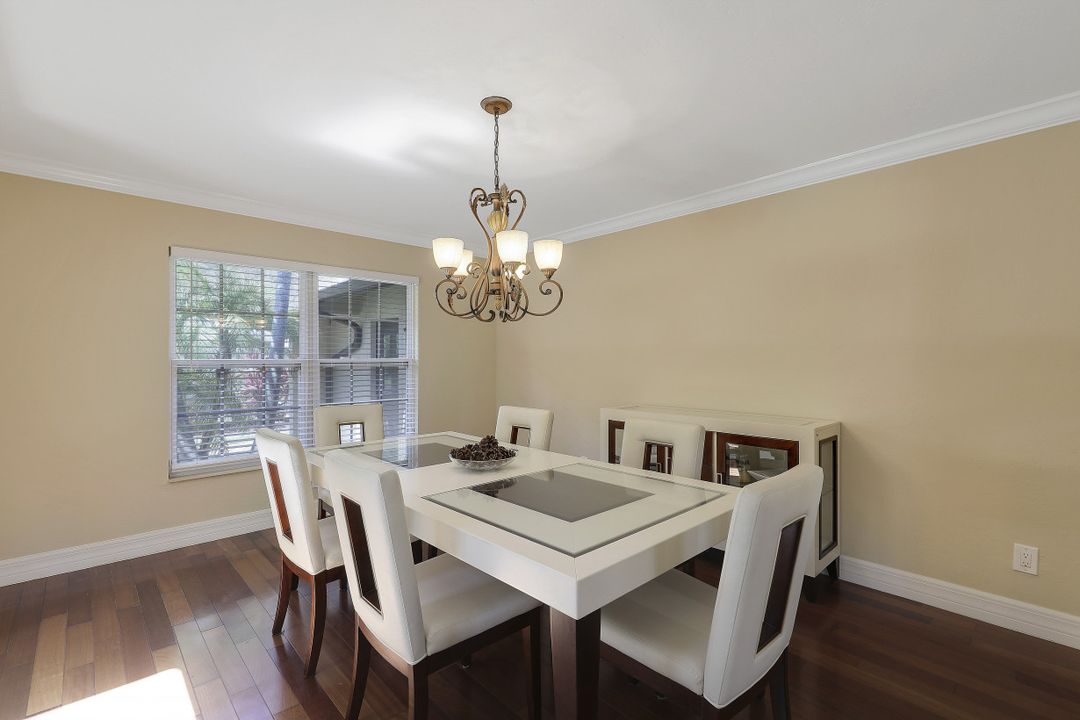 1524 SW 52nd Ln, Cape Coral, FL 33914