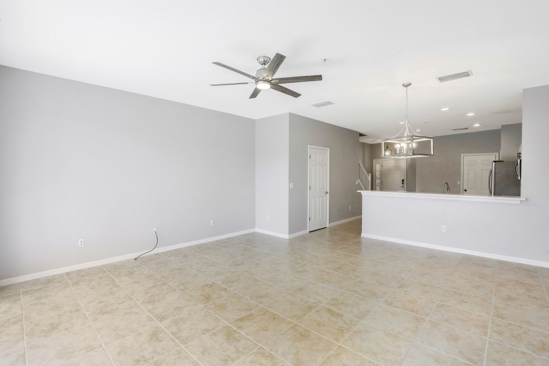 15918 Marcello Cir, Naples, FL 34110