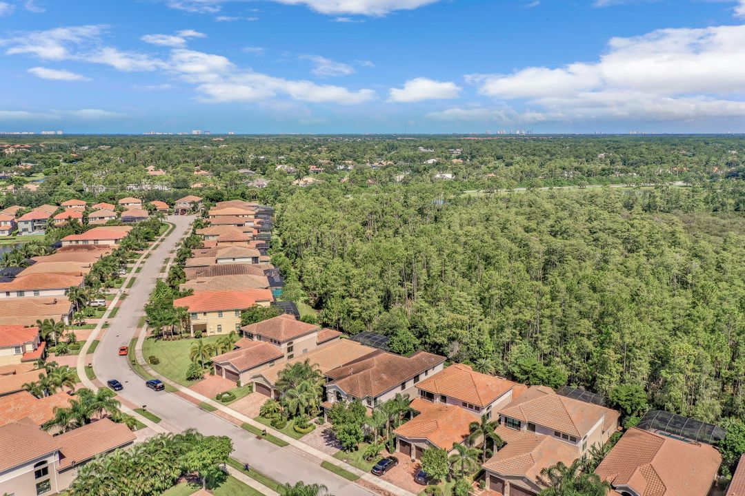 3407 Pacific Dr, Naples, FL 34119